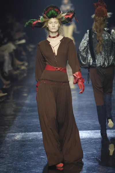Look 26
